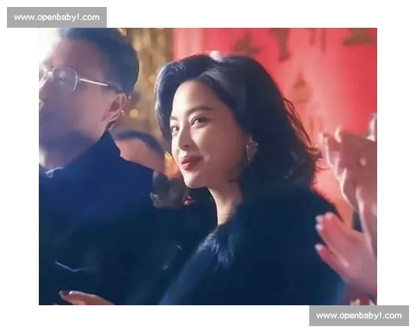 辛芷蕾威尼斯听译名场面：一句 “啥呀” 松弛感封神